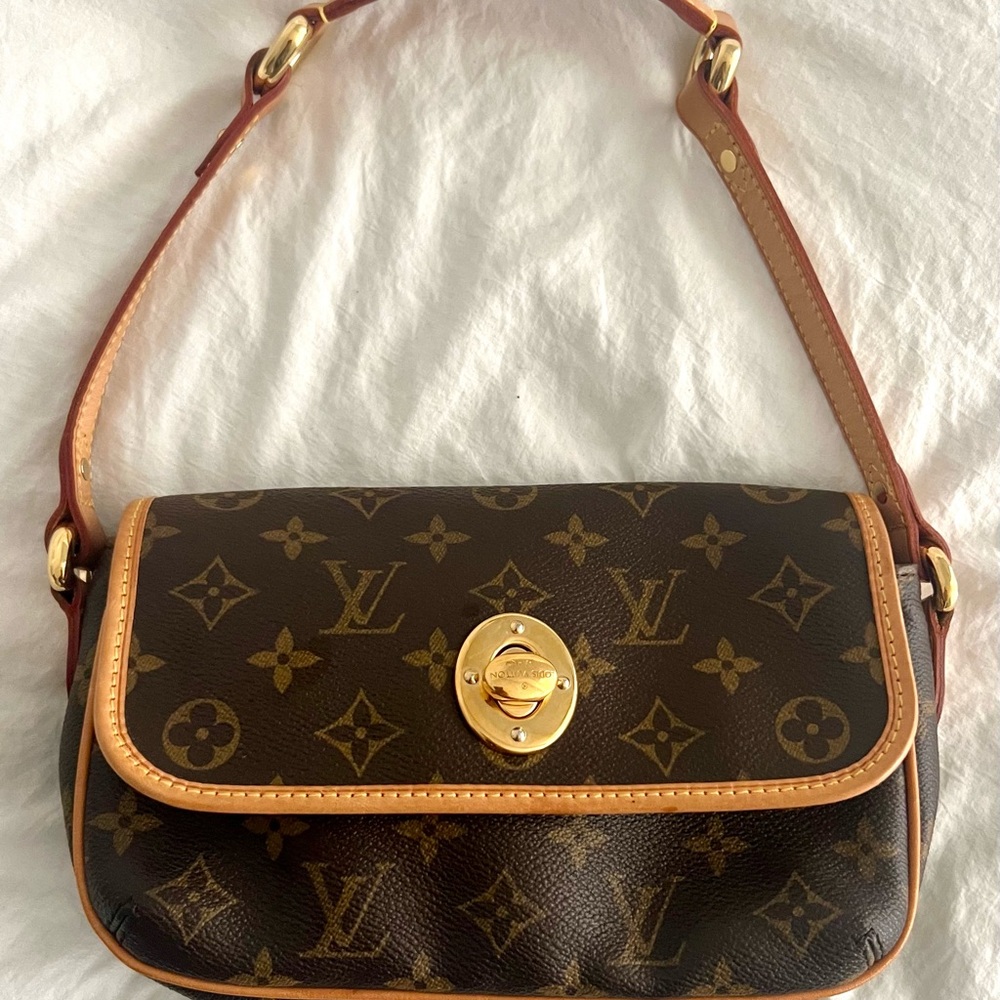 👑✅PRICE FIRM✅ AUTHENTIC Louis Vuitton Tikal PM Monogram Bag - Picture 6 of 17